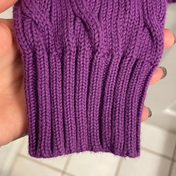 Ralph Lauren Purple Cable Knit V-Neck Cotton Sweater - Picture 15 of 16